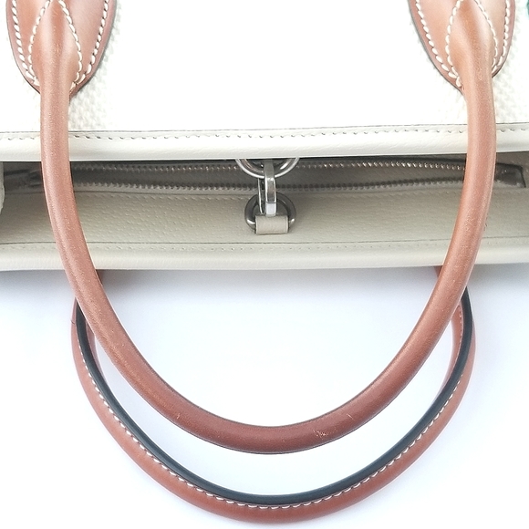 Fabulous Rare statement Auth Gucci Off The Grid  Bucket Tote handbag - Picture 13 of 16